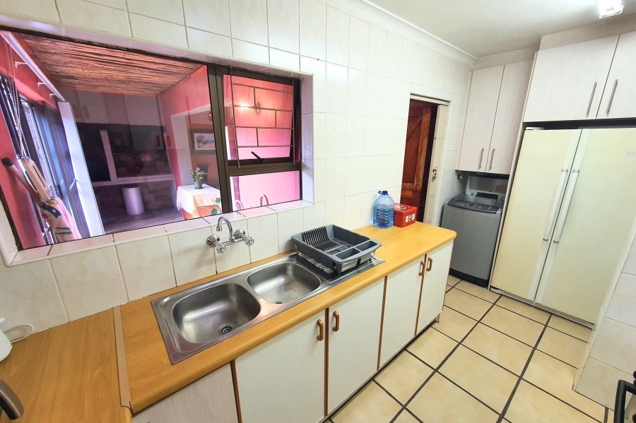 2 Bedroom Property for Sale in Ruwari Western Cape